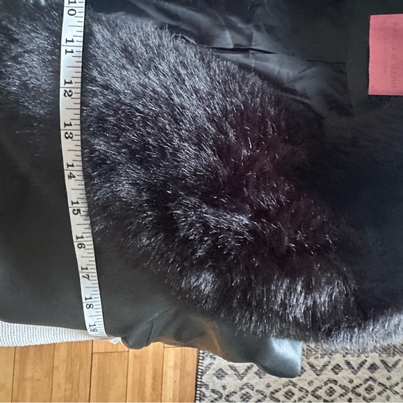 Azalea Wang Gisele Faux Leather & Faux Fur Trim Black Jacket Sz L - Picture 12 of 16